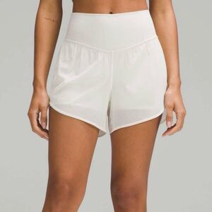 lululemon Nulu and Mesh High-Rise Yoga Short 3.5" in Bone. Size 8